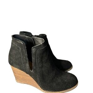 Lucky Brand Black Oiled Suede Yabba Bootie Size 6M